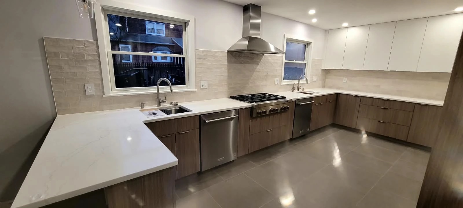 Modern kitchen full view