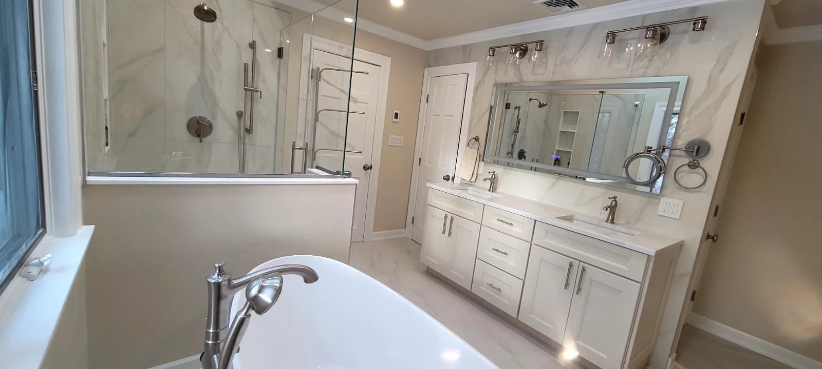 Marble master bathroom double vanity