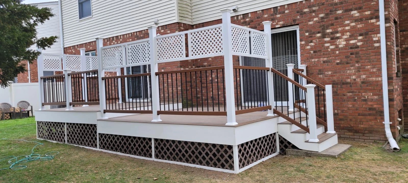 Composite deck with privacy railings